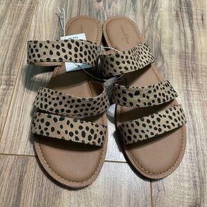 3 strap sandals